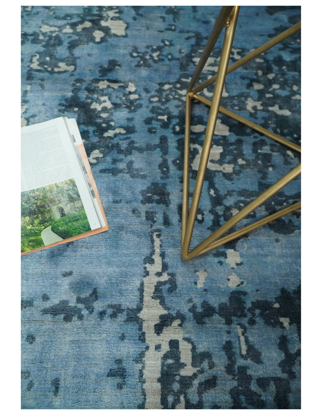 Handmade 8x10 Blue and Ivory Bamboo Silk Area Rug | QT19 - The Rug Decor