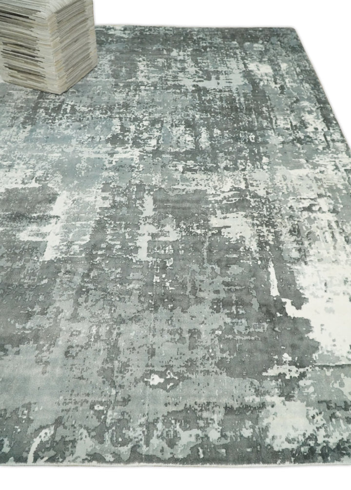 Handmade 8x10 Ivory and Charcoal Blended Wool and Bamboo Silk Area Rug | QT21 - The Rug Decor