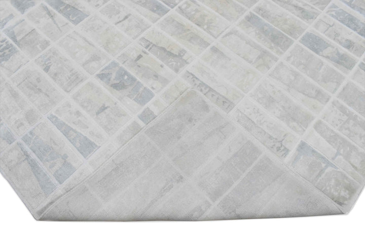 Ivory and White Handmade Area Rug Made With Fine Viscose - The Rug Decor
