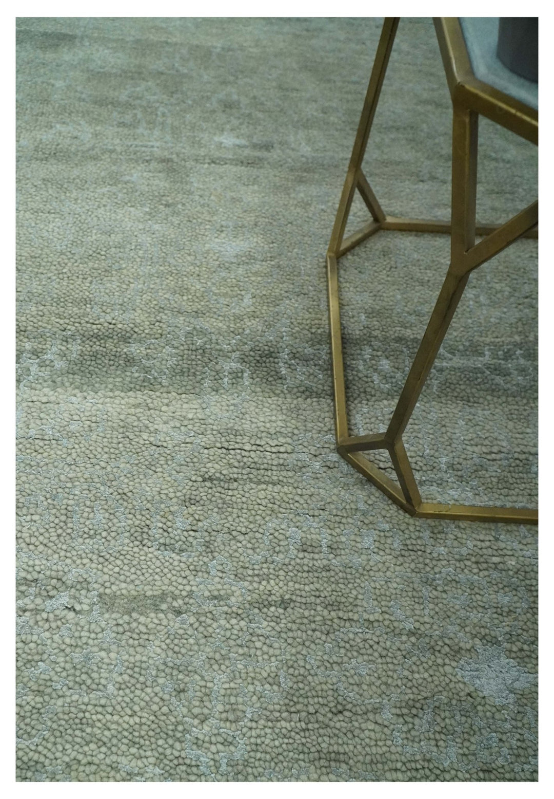 Light Green and Silver Traditional Large design 5x8 Hand Knotted wool and Art Silk Area Rug - The Rug Decor