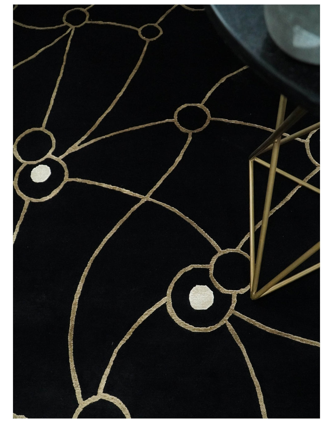 Modern 6x8 Black and Gold Wool and Silk Hand Woven Rug | HL3 - The Rug Decor