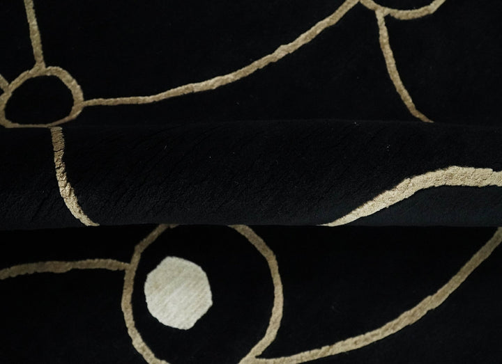 Modern 6x8 Black and Gold Wool and Silk Hand Woven Rug | HL3 - The Rug Decor