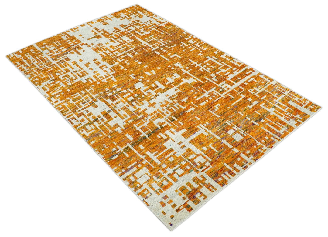 Modern Abstract 5.5x8.5 Gold and Ivory Recycled Art Silk Area Rug - The Rug Decor