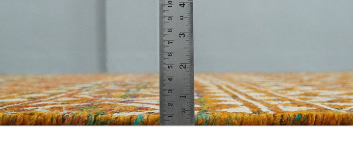 Modern Abstract 5.5x8.5 Gold and Ivory Recycled Art Silk Area Rug - The Rug Decor