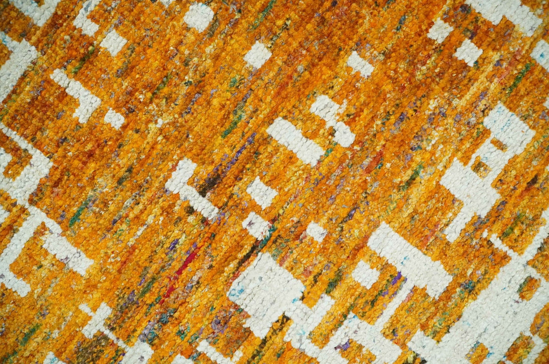 Modern Abstract 5.5x8.5 Gold and Ivory Recycled Art Silk Area Rug - The Rug Decor