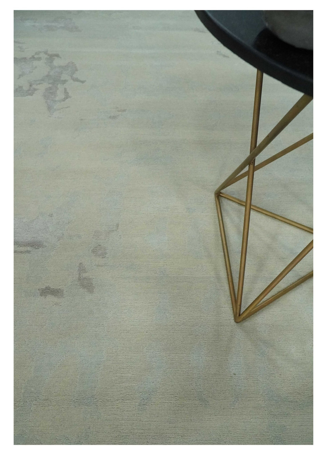 Modern Abstract Beige and Silver Hand loom 5x8 wool and Art Silk Area Rug - The Rug Decor