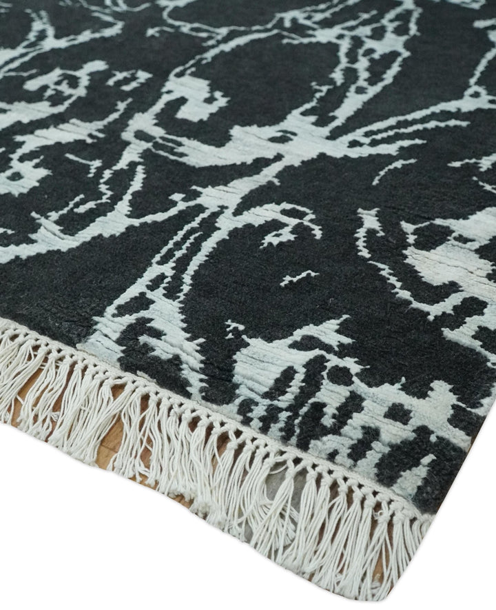 Modern Abstract Black and Silver Hand Knotted 6x9 Wool and Bamboo silk Area Rug - The Rug Decor