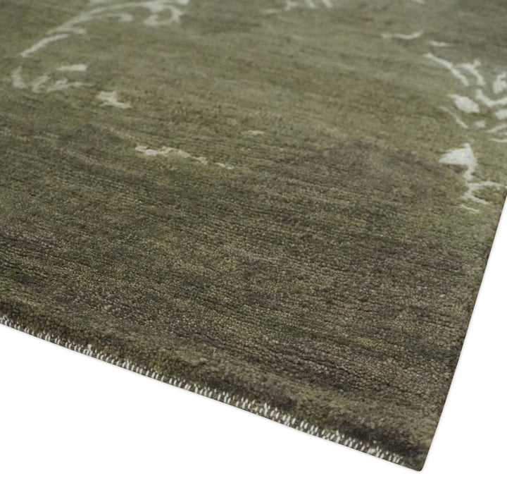 Modern Abstract Green and Silver Hand loom wool and Art Silk Area Rug - The Rug Decor