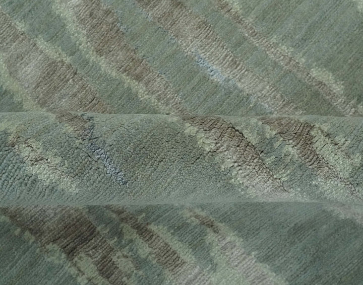 Modern Abstract Light Green, Gray and Silver Hand loom 6x9 wool and Bamboo Silk area Rug - The Rug Decor