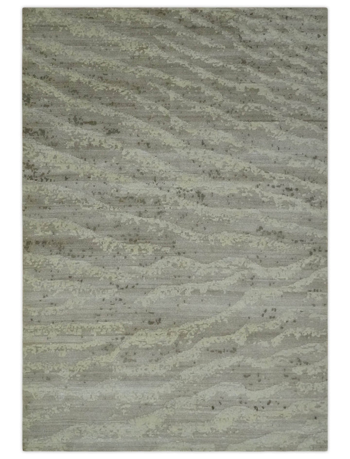 Modern Abstract Silver and Beige Hand knotted 6x9 Art Silk Area Rug - The Rug Decor