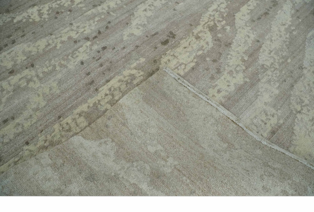 Modern Abstract Silver and Beige Hand knotted 6x9 Art Silk Area Rug - The Rug Decor