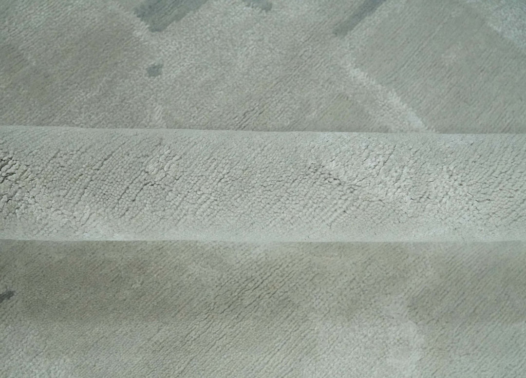 Modern Abstract Silver And Gray Hand knotted Art Silk Area Rug - The Rug Decor
