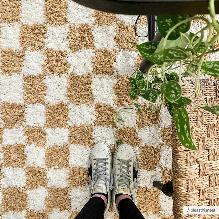 Modern Geometric checkered Plush Ivory Brown, White wool Area Rug - The Rug Decor