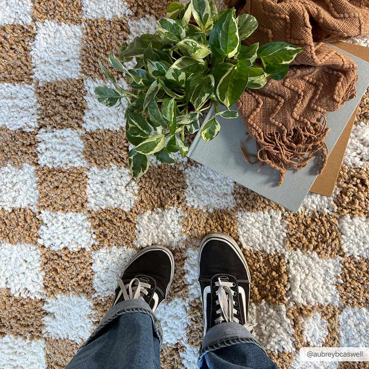 Modern Geometric checkered Plush Ivory Brown, White wool Area Rug - The Rug Decor