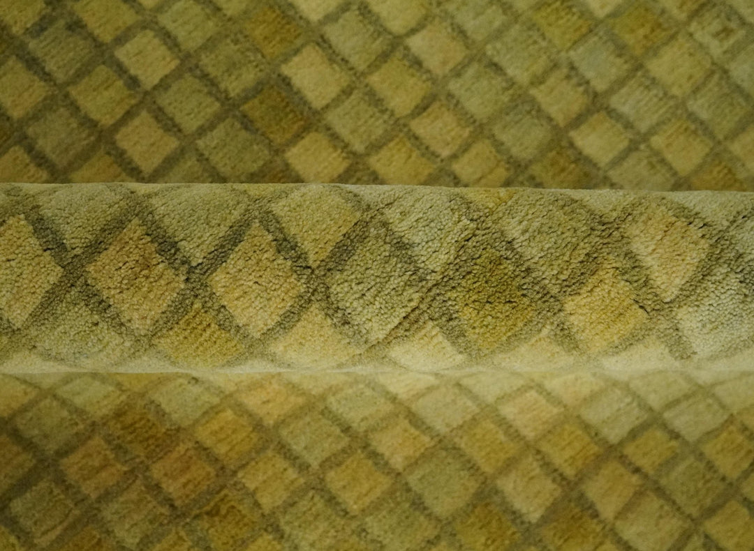 Modern Geometrical Boxes Olive Hand loom 5x8 wool Area Rug - The Rug Decor