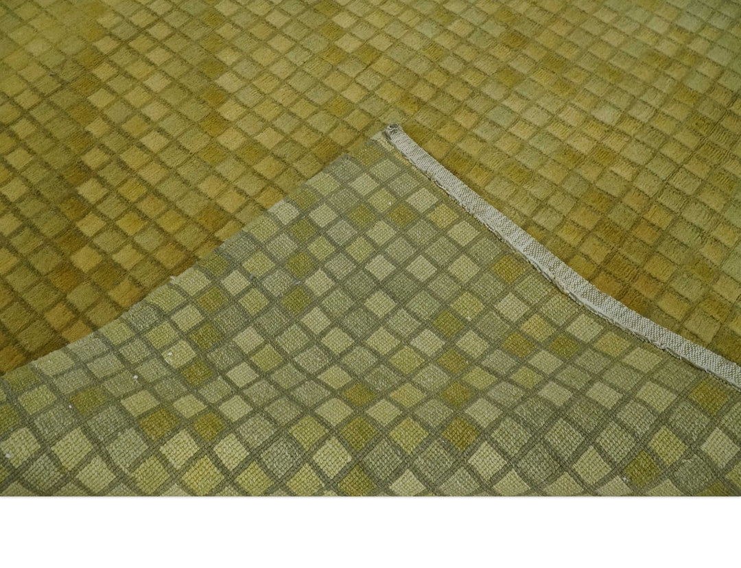 Modern Geometrical Boxes Olive Hand loom 5x8 wool Area Rug - The Rug Decor