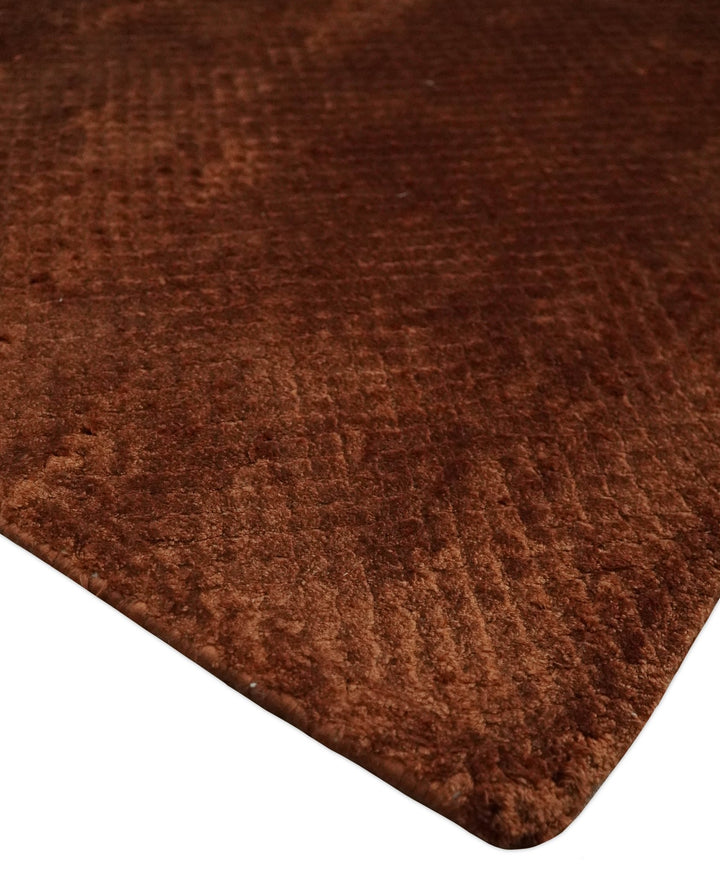 Modern Geometrical Cross Square Hand Made 2x3 Brown Art silk Area Rug - The Rug Decor