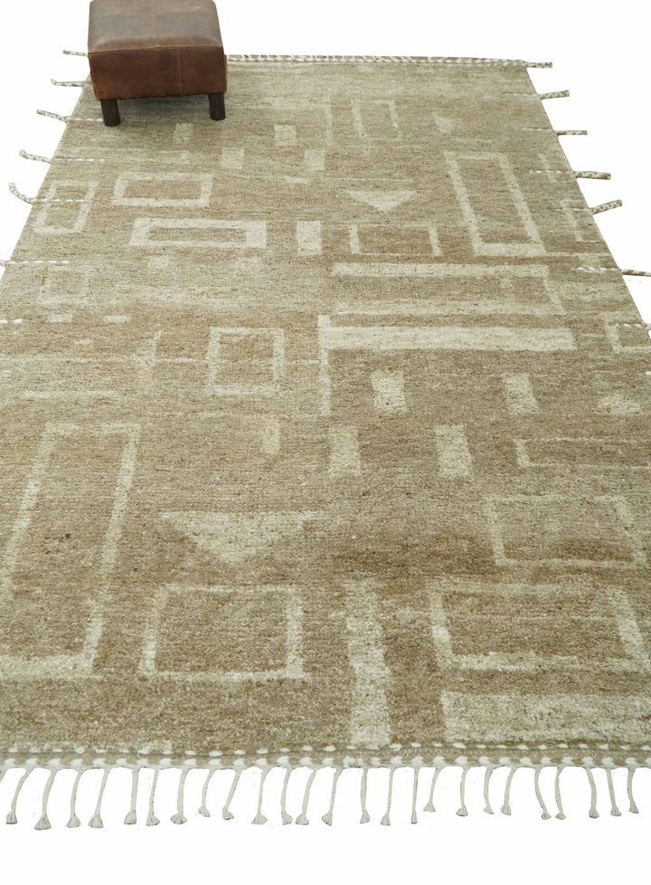 Modern Geometrical Dark Beige and Ivory Hand Knotted 5x8 Wool Area Rug - The Rug Decor