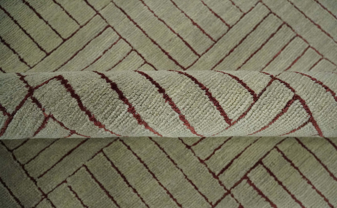 Modern Geometrical Hand knotted Maroon and Beige 5x8 Wool and Art Silk Area Rug - The Rug Decor