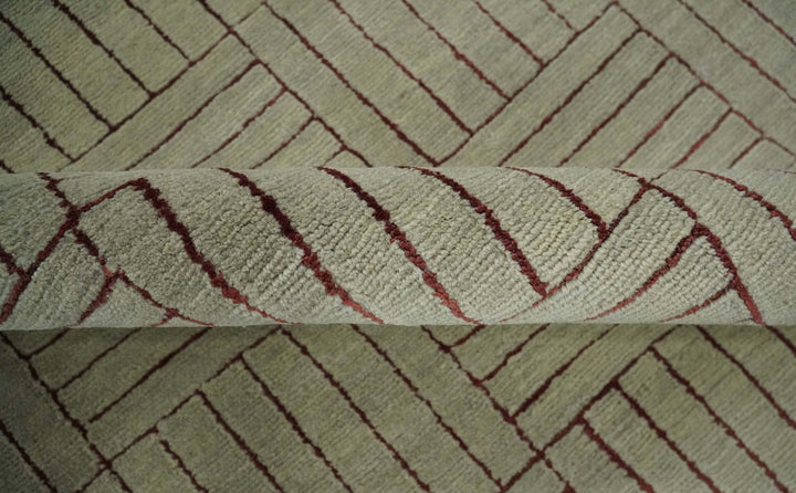 Modern Geometrical Hand knotted Maroon and Beige 5x8 Wool and Art Silk Area Rug - The Rug Decor