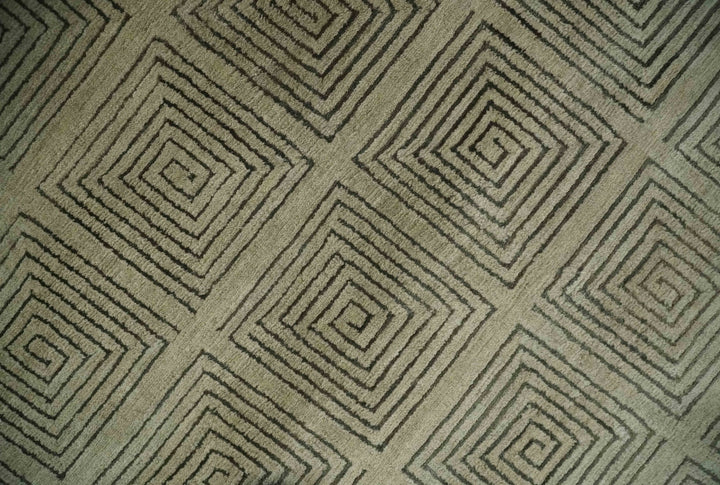 Modern Geometrical Olive and Charcoal Hand loom 5x7 Wool and Art Silk Area Rug - The Rug Decor