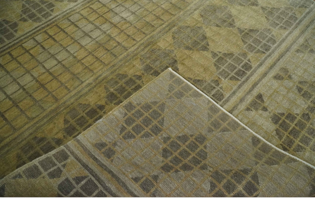 Modern Geometrical Olive, Charcoal and Silver Hand knotted 4.8x6.5 Bamboo Silk Area Rug - The Rug Decor