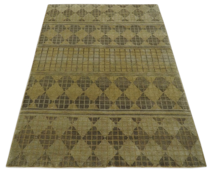 Modern Geometrical Olive, Charcoal and Silver Hand knotted 4.8x6.5 Bamboo Silk Area Rug - The Rug Decor