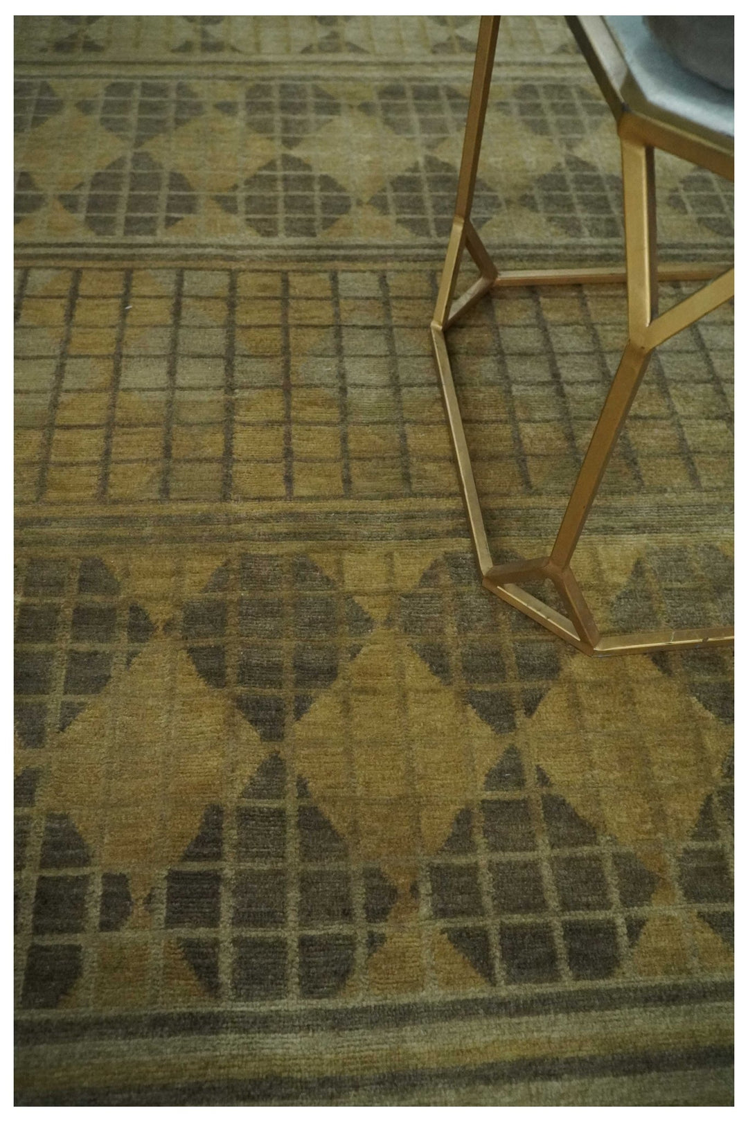 Modern Geometrical Olive, Charcoal and Silver Hand knotted 4.8x6.5 Bamboo Silk Area Rug - The Rug Decor