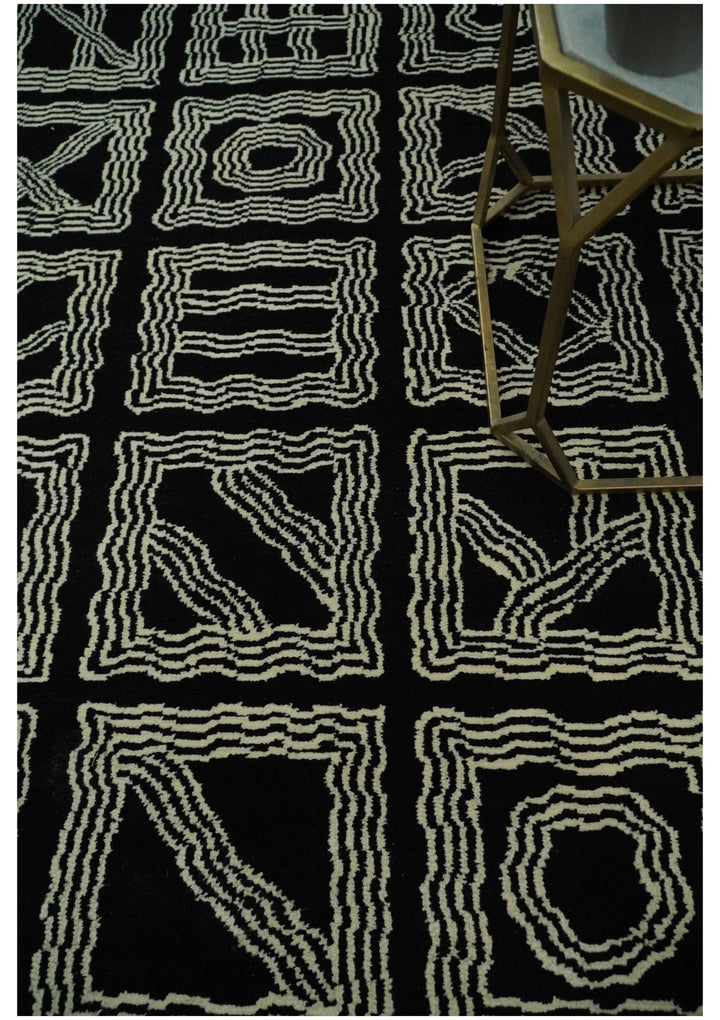 Modern Geometrical Square design Black and Ivory 5x8 Hand loom wool area Rug - The Rug Decor