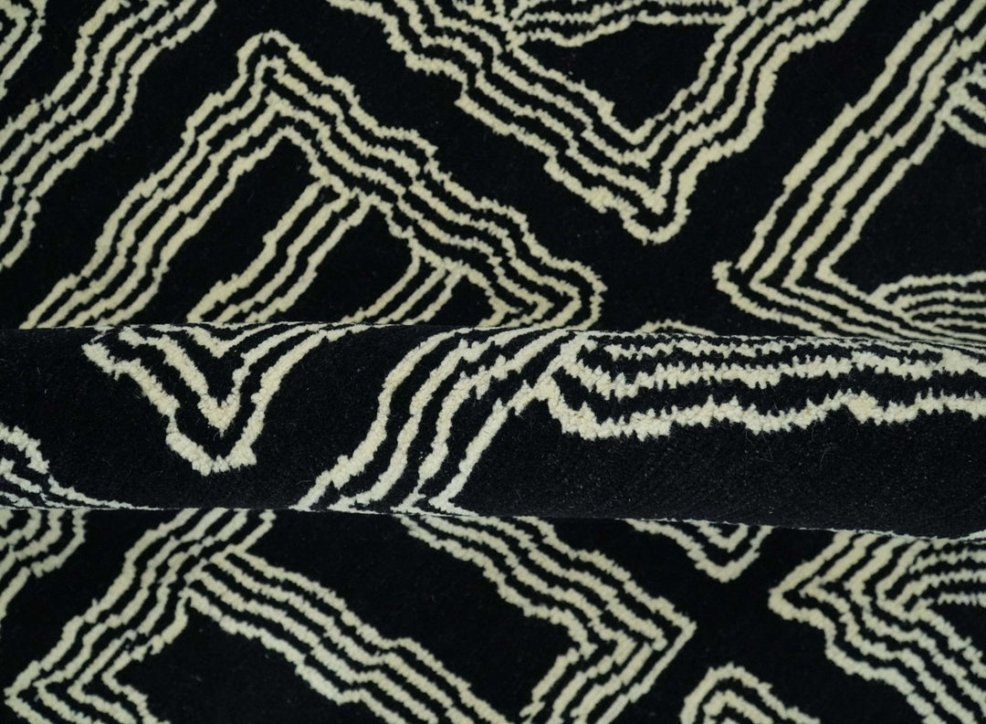 Modern Geometrical Square design Black and Ivory 5x8 Hand loom wool area Rug - The Rug Decor