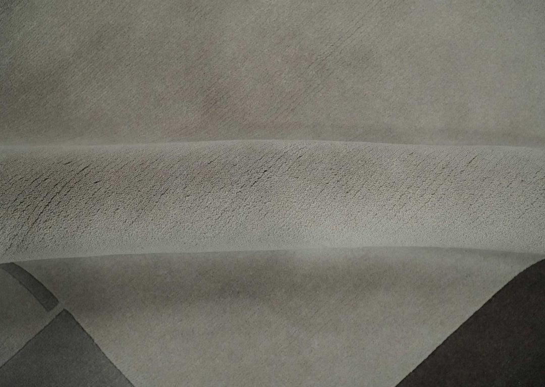 Modern Scandinavian 6x8 Silver and Gray Wool Hand Woven Area Rug | HL8 - The Rug Decor