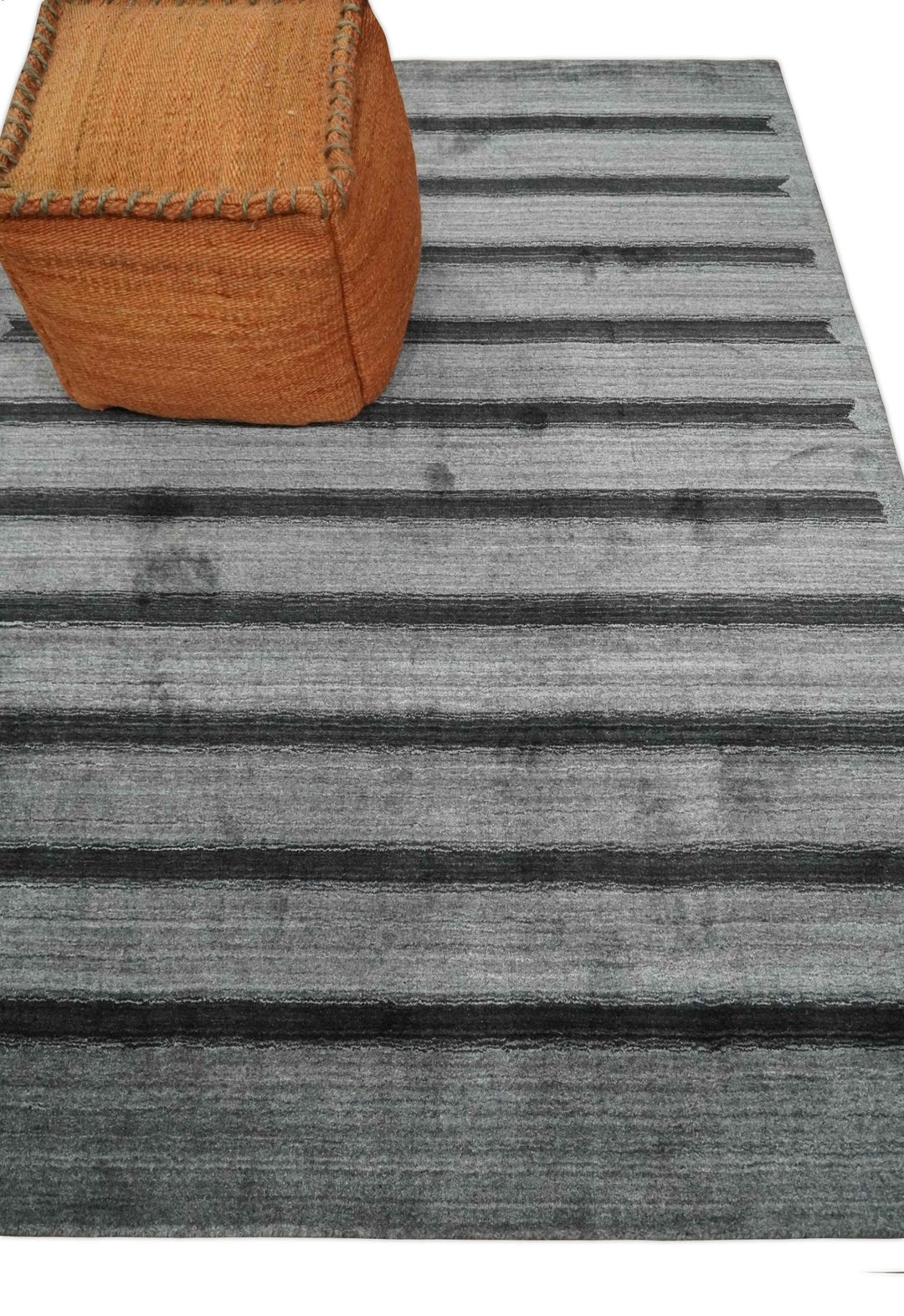 Modern Scandinavian Stripes Style 5x7 Silver and Gray Wool Hand Woven Area Rug | HL11 - The Rug Decor