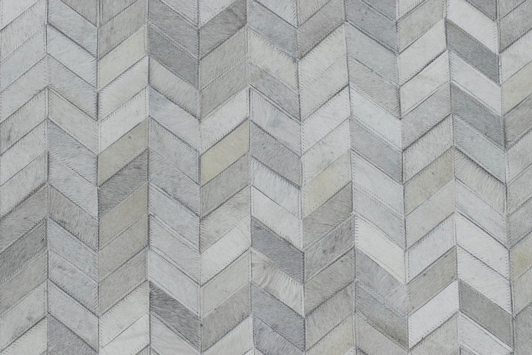 New Hairon 5x8 Leather Chevron Design Handmade Ivory and Silver Area Rug, Hand Stitched Genuine Leather Rug | LR12 - The Rug Decor