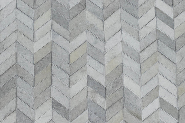 New Hairon 5x8 Leather Chevron Design Handmade Ivory and Silver Area Rug, Hand Stitched Genuine Leather Rug | LR12 - The Rug Decor