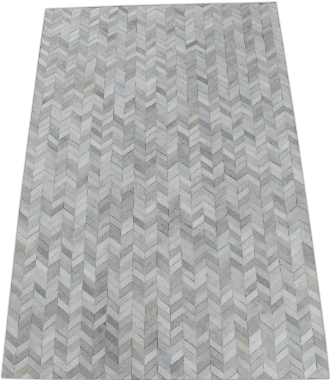 New Hairon 5x8 Leather Chevron Design Handmade Ivory and Silver Area Rug, Hand Stitched Genuine Leather Rug | LR12 - The Rug Decor