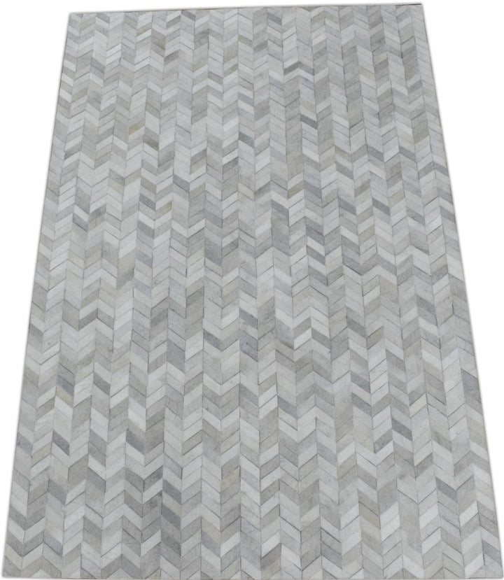New Hairon 5x8 Leather Chevron Design Handmade Ivory and Silver Area Rug, Hand Stitched Genuine Leather Rug | LR12 - The Rug Decor
