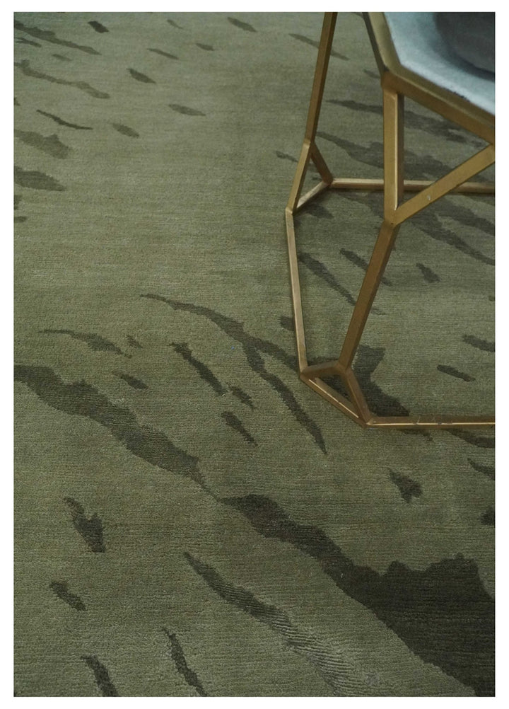 Olive and Green Modern Abstract Hand knotted 5x7 wool and Art silk Area Rug - The Rug Decor