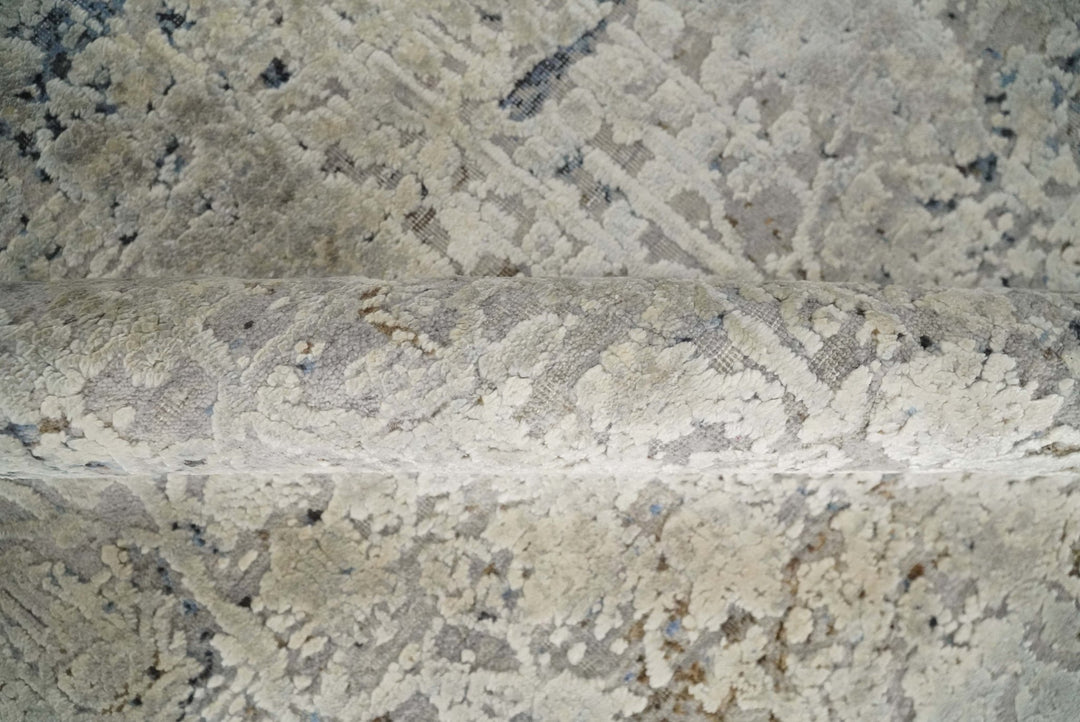 Premium Fine 8x10 Silver, Beige and Charcoal Traditional Floral High Low texture Hand Knotted Wool and Art Silk Rug - The Rug Decor