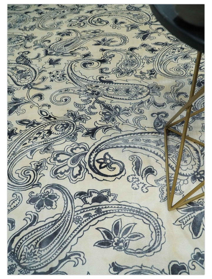 Premium Style Ivory and Charcoal Hand loom 5.6x8 Boteh Design Viscose Area Rug - The Rug Decor