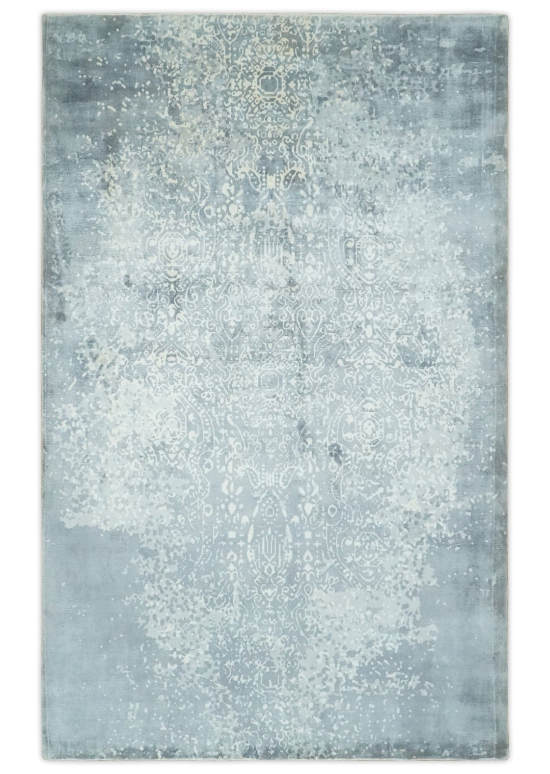 Premium Style Silver and Gray Traditional Medallion 5x8 Hand loom Viscose Area Rug - The Rug Decor