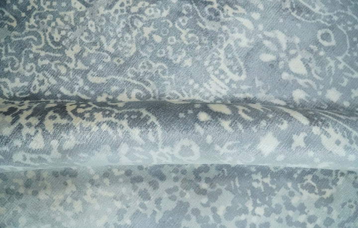 Premium Style Silver and Gray Traditional Medallion 5x8 Hand loom Viscose Area Rug - The Rug Decor