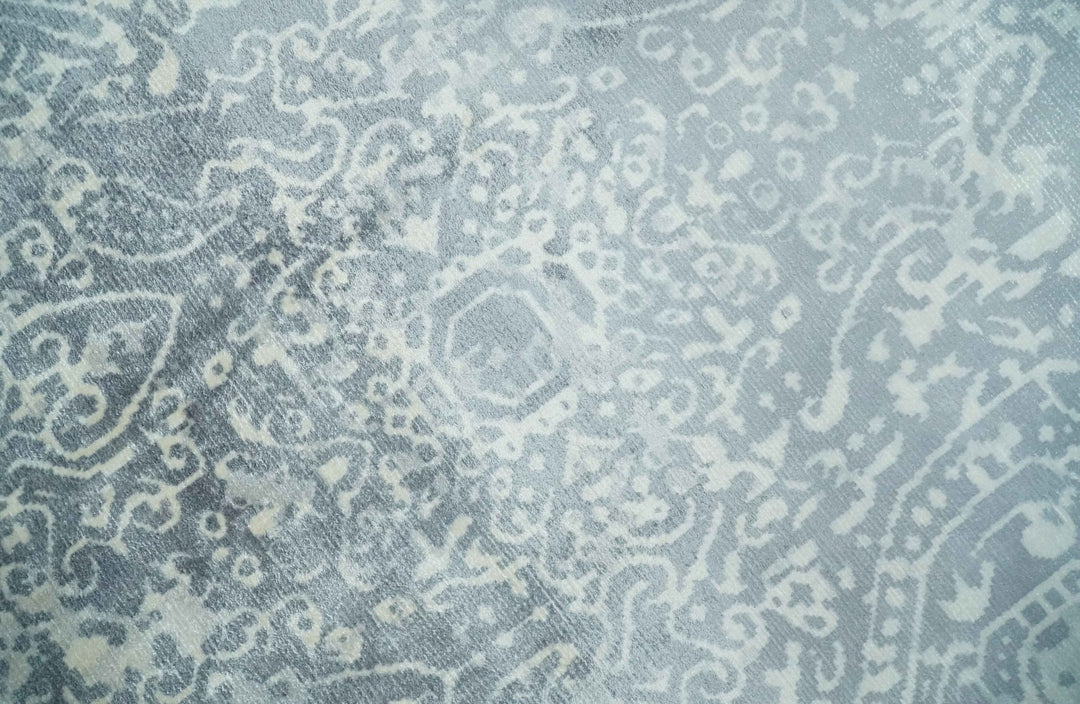 Premium Style Silver and Gray Traditional Medallion 5x8 Hand loom Viscose Area Rug - The Rug Decor