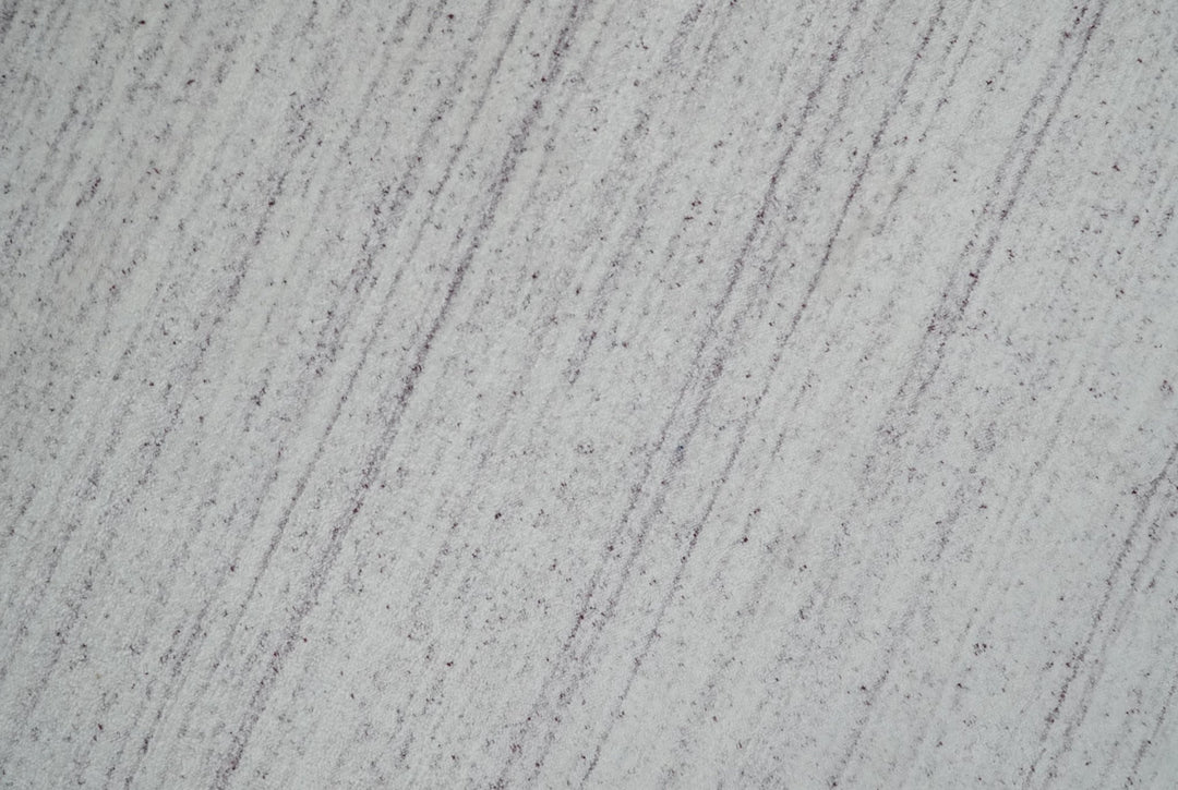 Shaded Solid White and Purple Scandinavian 5x7 Blended Wool Flatwoven Area Rug | HL27 - The Rug Decor