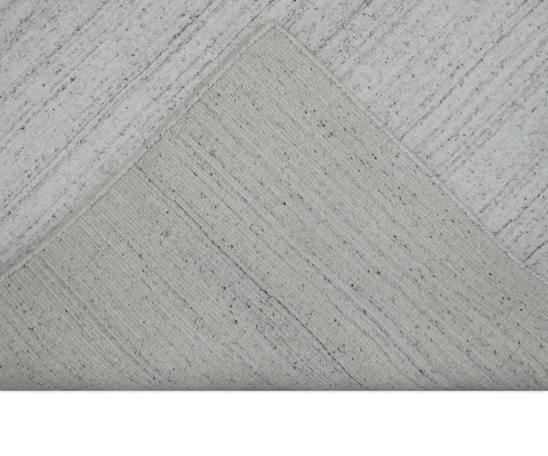 Shaded Solid White and Purple Scandinavian 5x7 Blended Wool Flatwoven Area Rug | HL27 - The Rug Decor