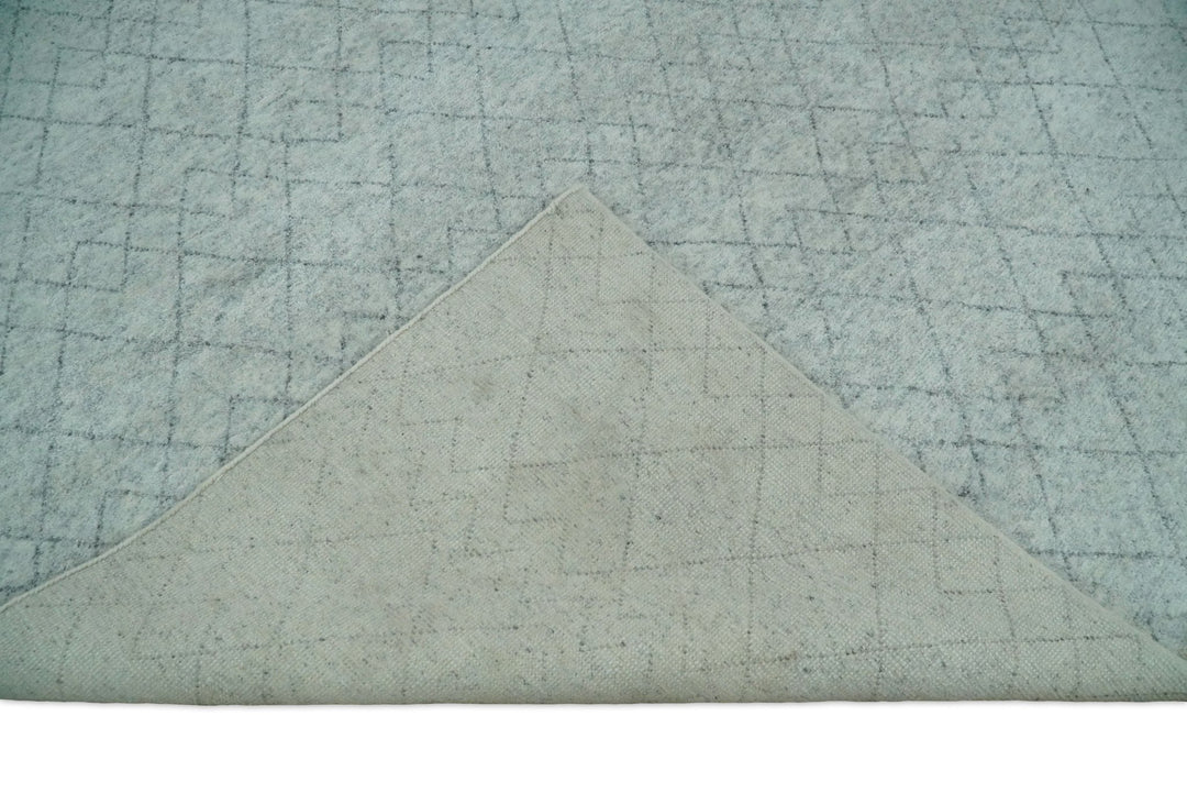 Silver and Gray Hand Woven 9x12 Trellis Moroccan Rug Made with Fine Wool | TRDCP101912 - The Rug Decor