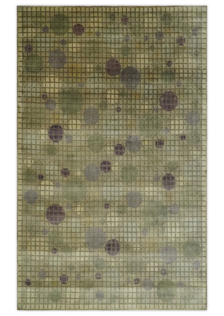 Soft Green and Purple Geometrical Polka Dot 5x8 Hand knotted Rug - The Rug Decor