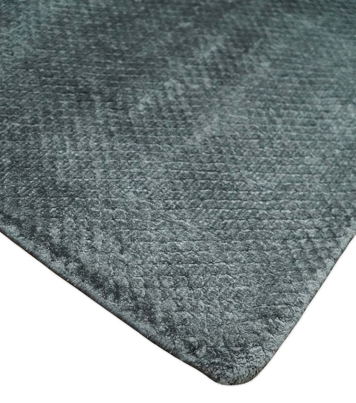 Solid Gray 2x3 Modern Geometrical Cross diamond design Hand Made art silk Area Rug | N2223 - The Rug Decor