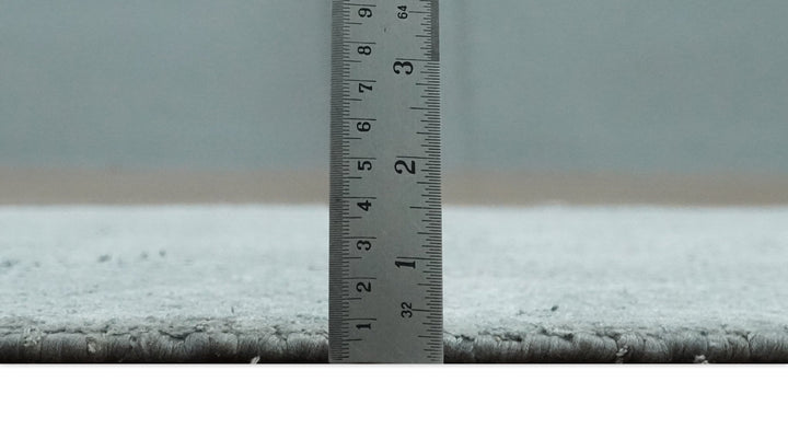 Solid Gray 2x3 Modern Geometrical Cross diamond design Hand Made art silk Area Rug | N2223 - The Rug Decor