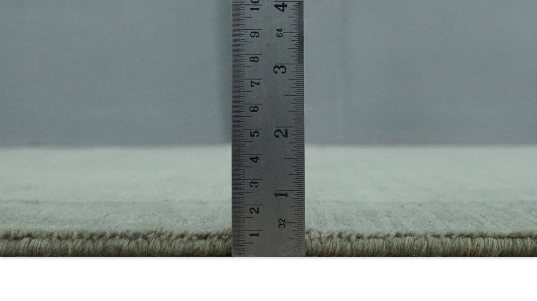 Solid Plain Ivory and Charcoal 5.6x8 wool and Art Silk Area Rug - The Rug Decor