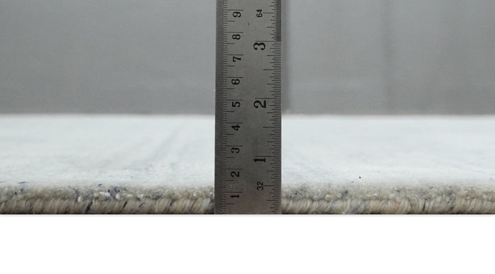 Solid Silver and White Scandinavian 5x7 Blended Wool Flatwoven Area Rug | HL22 - The Rug Decor